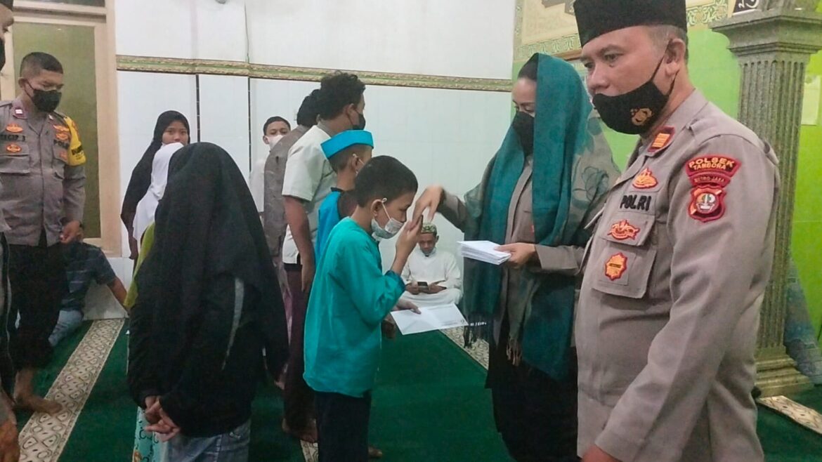 Berkah Ramadhan, Kompol Rosana Albertina Labobar Tebar Kebaikan Berbagi kepada Yatim Piatu, Citra Bhayangkara dan Para Relawan