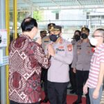 Jajaran Polres Metro Jakarta Barat Kerahkan Ratusan Personil Untuk Menjaga 27 wihara Di hari raya Waisak