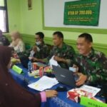 800 Pedagang Kaki Lima dan Warung Terima BTPKLW -TNI di Koramil 0607-09/Cisaat Sukabumi