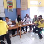 Peran Aktif Babinsa Selajambe Koramil 0607-09/Cisaat Laksanakan Komsos Dengan Perangkat Desa