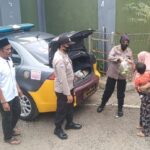 Jelang Peringatan HUT Bhayangkara Ke 76, Polsek Sukabumi Bagikan Puluhan Kg Sayuran Kepada Masyarakat