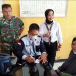 Dalam Rangka HUT Bhayangkara Ke-76, Danposramil Bersama Babinsa Cikujang hadiri Baksos pengobatan gratis