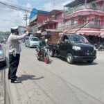 Antisipasi Kemacetan di Hari Libur, Kanit lantas Polsek Gunungguruh Rutin Mengatur Lalulintas Sore