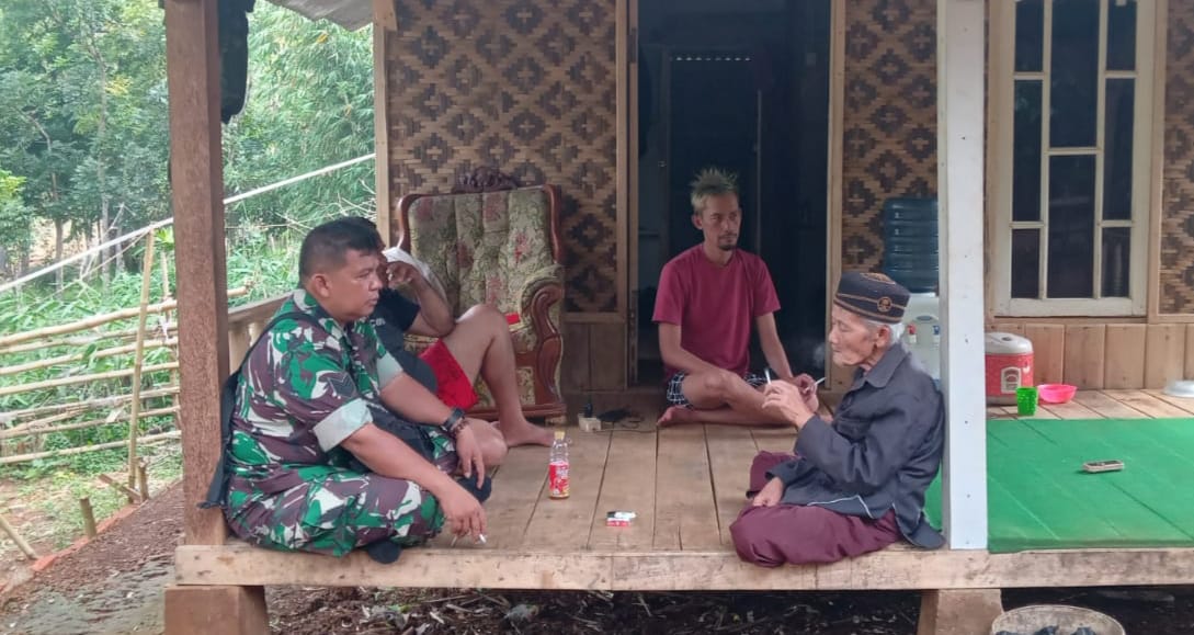 CIPTAKAN SITUASI AMAN DAN DAMAI, BABINSA CIKUJANG KOMSOS BERSAMA TOMAS, DAN TOKOH PEMUDA