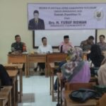 Babinsa Nagrak Koramil 0607-09/Cisaat Hadiri Reses Anggota DPRD Kabupaten Sukabumi Di wilayah Desa Binaannya