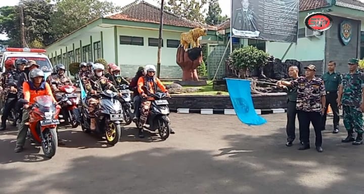 Dandim 0607/Kota Sukabumi Lepas Rombongan FKPPI Kabupaten Sukabumi Bawa Bantuan Logistik ke Cianjur