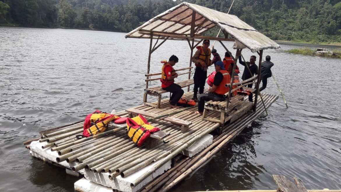 Tiga Wisatawan Tenggelam di Situ Gunung, Satu Diantaranya Belum Ditemukan