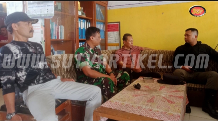 Jalin Tali Silaturahmi, Babinsa Sukaresmi Koramil 0607-09/Cisaat Komsos Dengan Kepala Sekolah SMP N 2 Cisaat