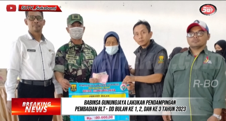 Babinsa Gunungjaya Lakukan Pendampingan Penyaluran Bantuan Langsung Tunai, (BLT DD) Tahun 2023