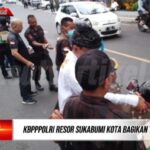 KBPPPolri Resor Sukabumi Kota bagikan takjil untuk warga pengguna jalan