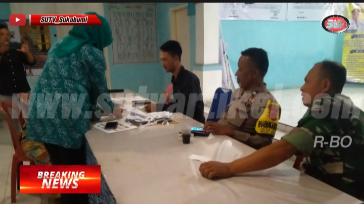 Tingkatkan Sinergitas Babinsa dan Bhabinkamtibmas Cisaat Melaksanakan Komsos Dengan Perangkat Desa