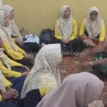 Jalin Interaksi Positif Babinsa Padaasih Komsos Dengan Ibu-Ibu Kader dan PKK Di Desa Binaan