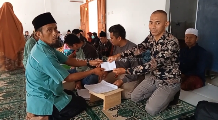 Pemdes Cikahuripan Salurkan DD Earmarked Tahap 1 Untuk Insentif RT/RW, Linmas, Guru Ngaji, Tutor PAUD, dan lembaga Desa