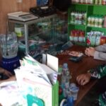 Babinsa Cibentang Komsos Dengan Pedagang Pupuk dan Bahan Pertanian Di Wilayah Binaan