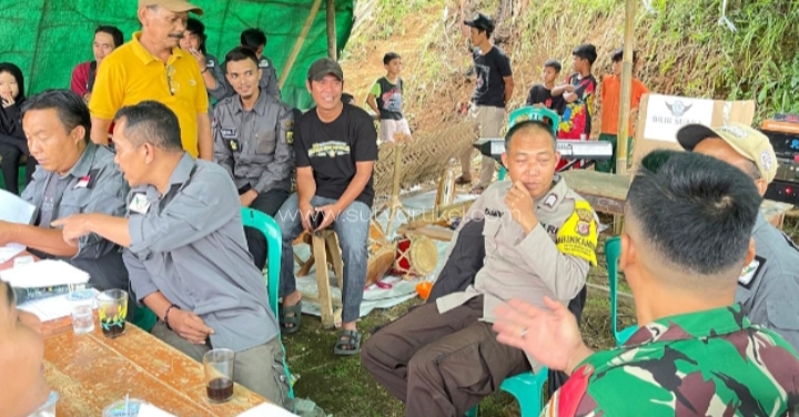 Pupuk Kebersamaan, Babinsa Muaradua Komsos Dengan Tokoh pemuda Di Wilayah binaan