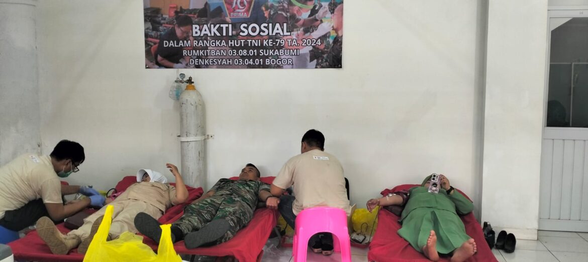 Anggota Koramil 0607-04/Kota Sukabumi Utara Bersama Anggota Persit Ranting 05 Melaksanakan Donor Darah Dalam Rangka HUT TNI KE – 79 Th 2024