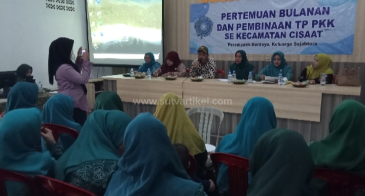 Peringatan Maulid Nabi dan Pertemuan Rutin TP-PKK Se-Kecamatan Cisaat Bersama Pengurus Desa