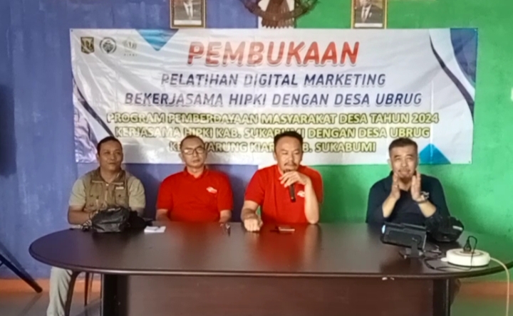 Kembangkan Keterampilan Masyarakat, Pemdes Ubrug Gelar Pelatihan Digital Marketing