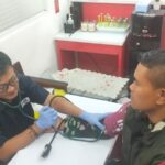 Peringati Hari Juang TNI AD Ke 79, Anggota Koramil 0607-04/Kota Sukabumi Utara, Laksanakan BakSos Donor Darah Di Kantor PMI